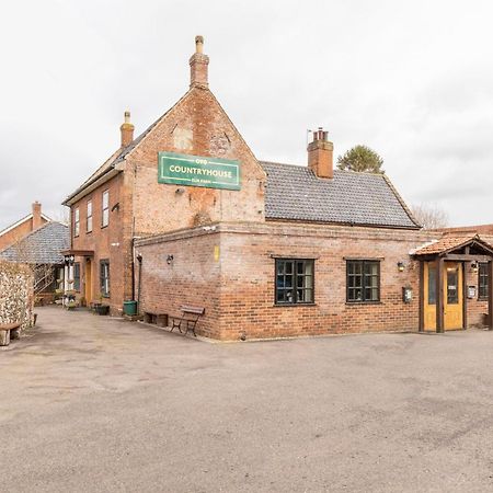 Oyo Elm Farm Country House, Norwich Airport Horsham St Faith Esterno foto